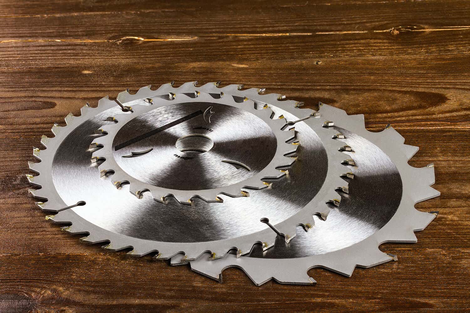 What Type of Steel Are Circular Saw Blades Made From