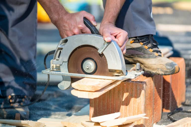 Best Corded Circular Saw of 2022: Complete Reviews With Comparison