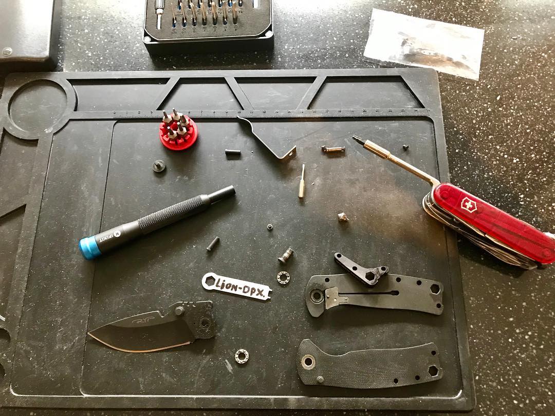 knives_gear