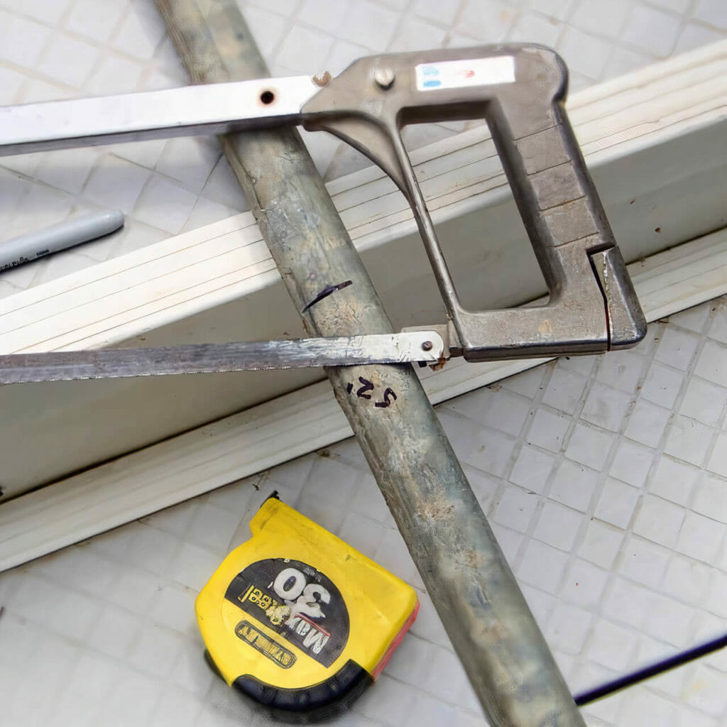 Hacksaw For Cutting Metal