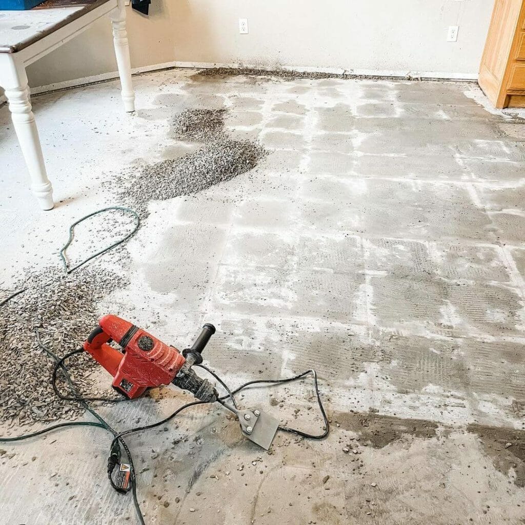 The Best Tools For Removing Tiles
