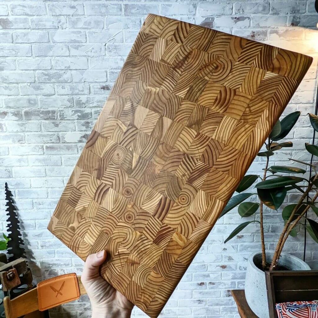 Larch Wood Cutting Board